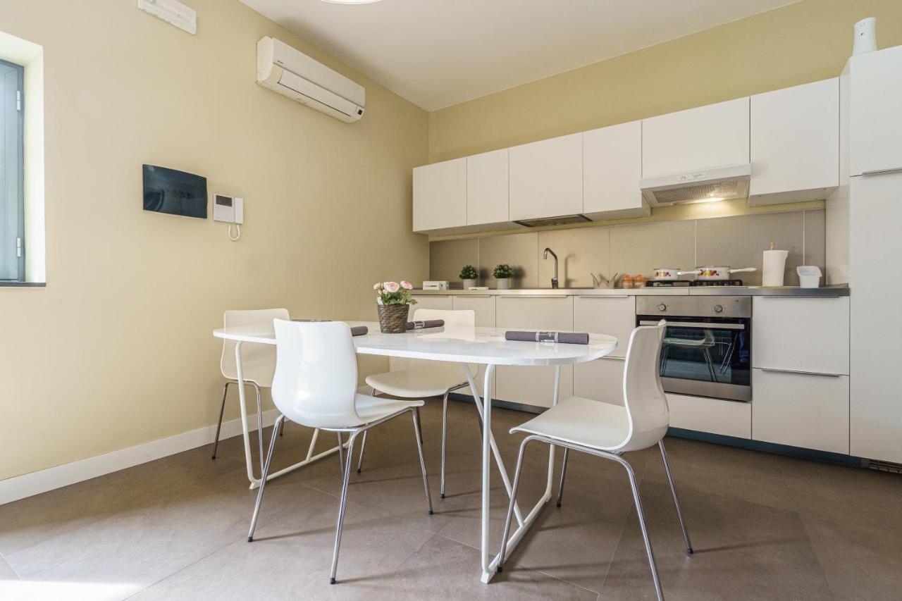Holiday In Home Suite Archimede Catania Luaran gambar