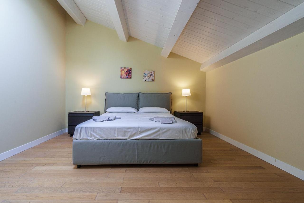Holiday In Home Suite Archimede Catania Luaran gambar