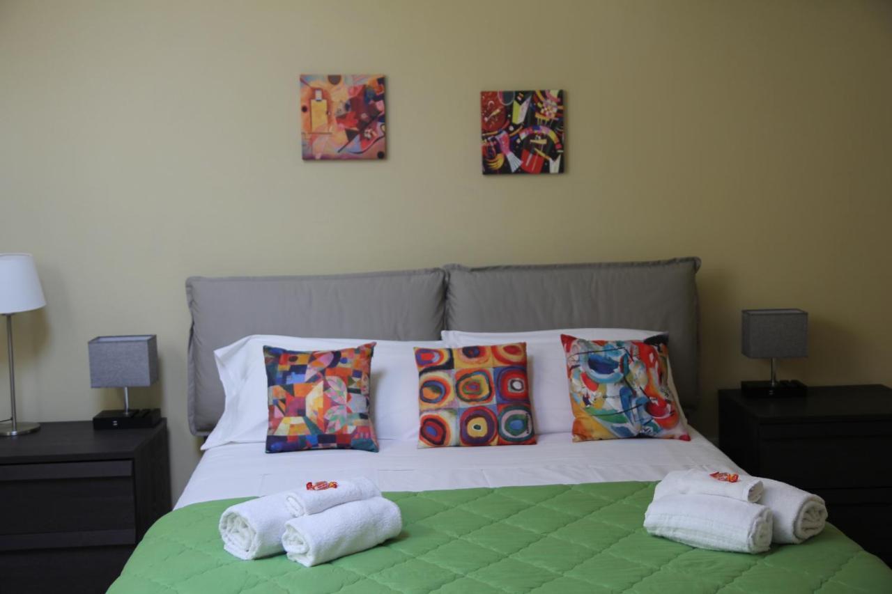 Holiday In Home Suite Archimede Catania Luaran gambar